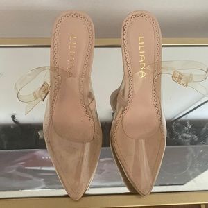 heels. size 7 1/2. worn.